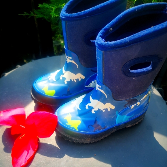 Hatley Fall/Spring Boots - Picture 1 of 3